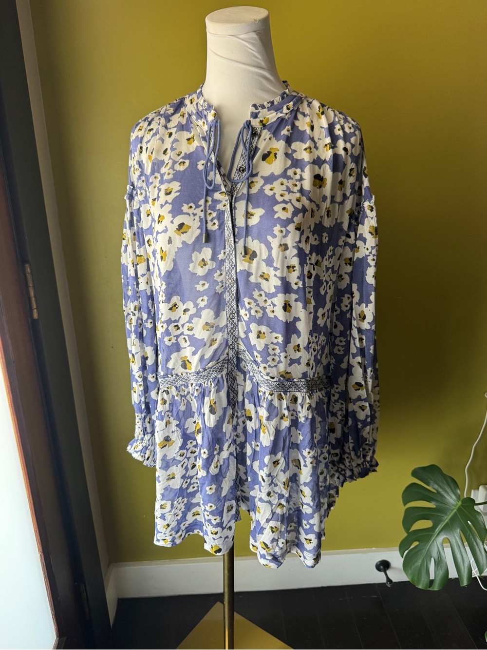Free People Light Blue Floral Peasant Blouse Tunic NWT